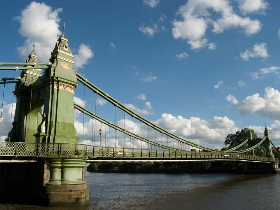 Hammersmith Bridge from the Hammersmith side of the river